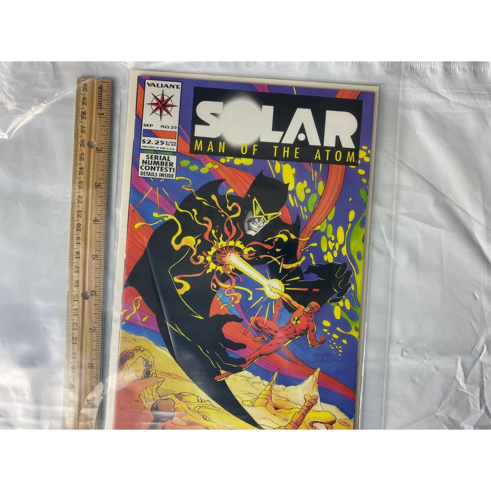Valiant Solar Man of‎ the Atom Comic Book Issue 25 September 1992